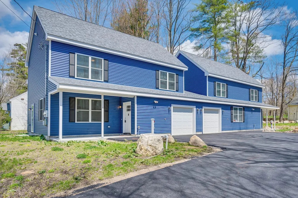 New Hampshire Abode w/ Mountain Views, Near Skiing