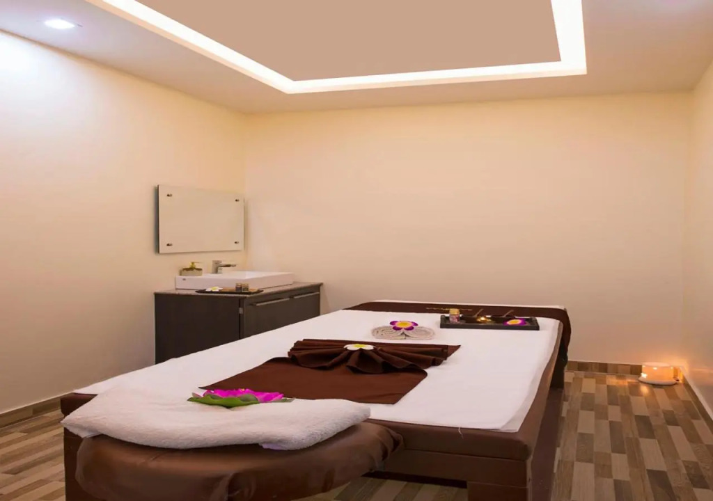 Clarks Inn Suites Katra