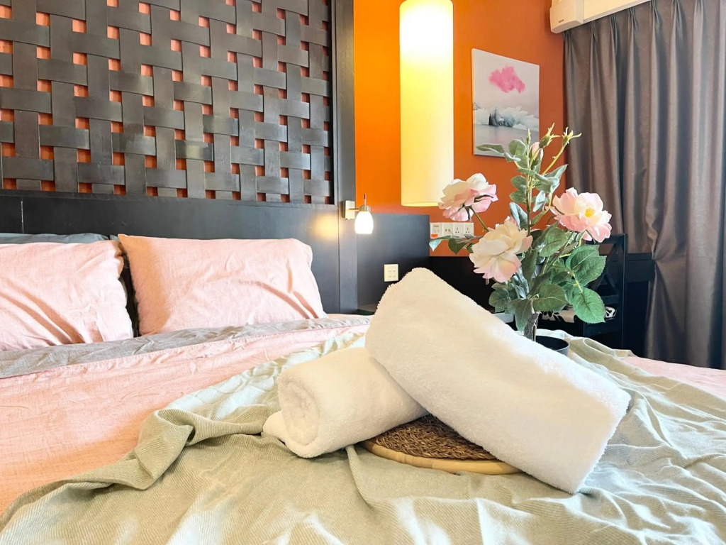 Sunway Resort Suites max 4 pax studio 1 mins walk to Sunway Pyramid