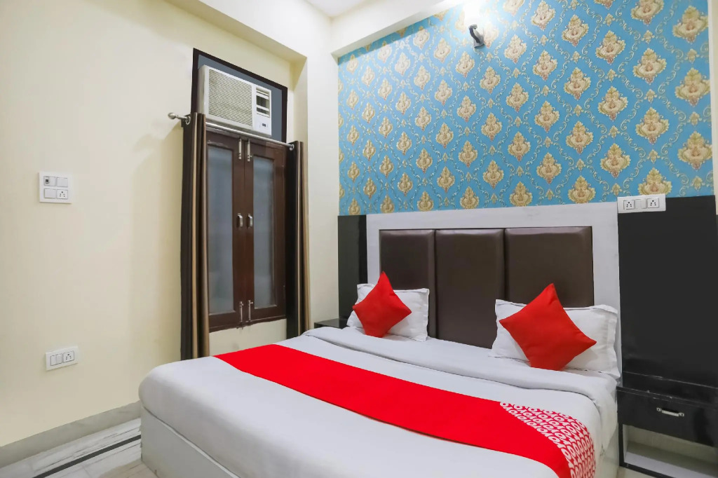 OYO 79917 Hotel Grapes