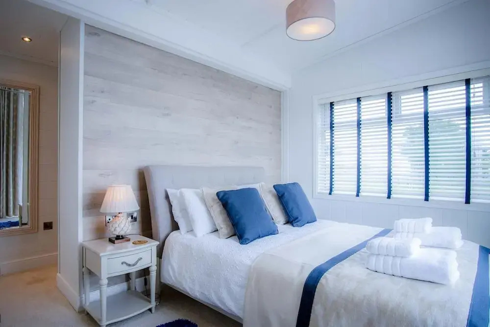 Shearwater 30 - 2 Bedroom Lodge - Summerhill