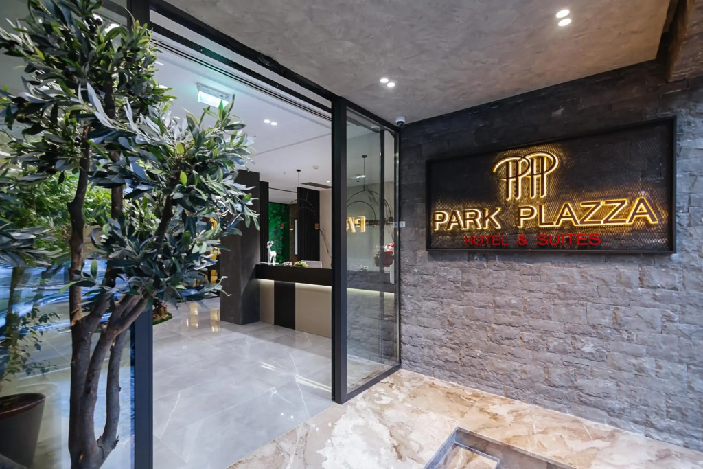 Park Plazza
