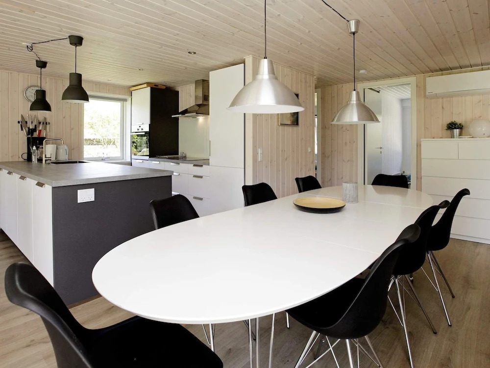 Suave Holiday Home in Vejers Strand near Sea