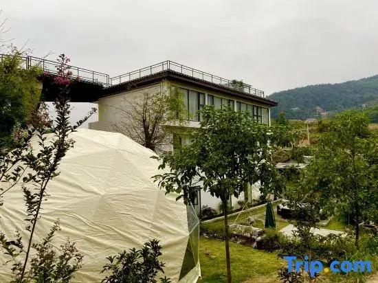 Zhangjiajie Cuiling Yishu Original Ecological Resort ( National Forest Park Zimugang Branch)