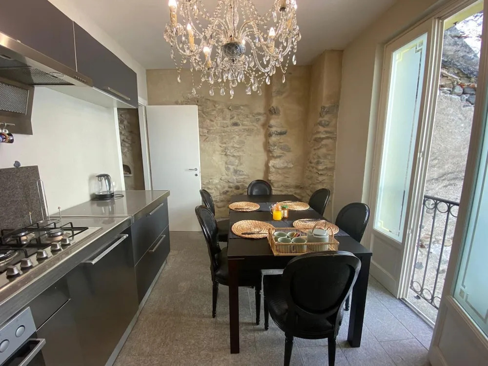 Marcello Apartment in the Centre of Verbania With