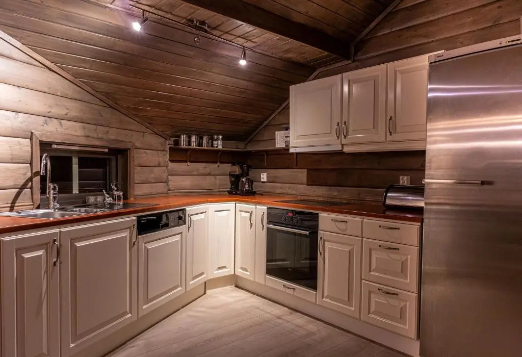 Cabin in Hodlekve with 5 bedrooms & hot tub.