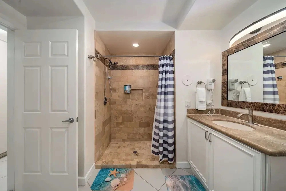 Las Palomas 1BR 1BA Luxury Ocean View