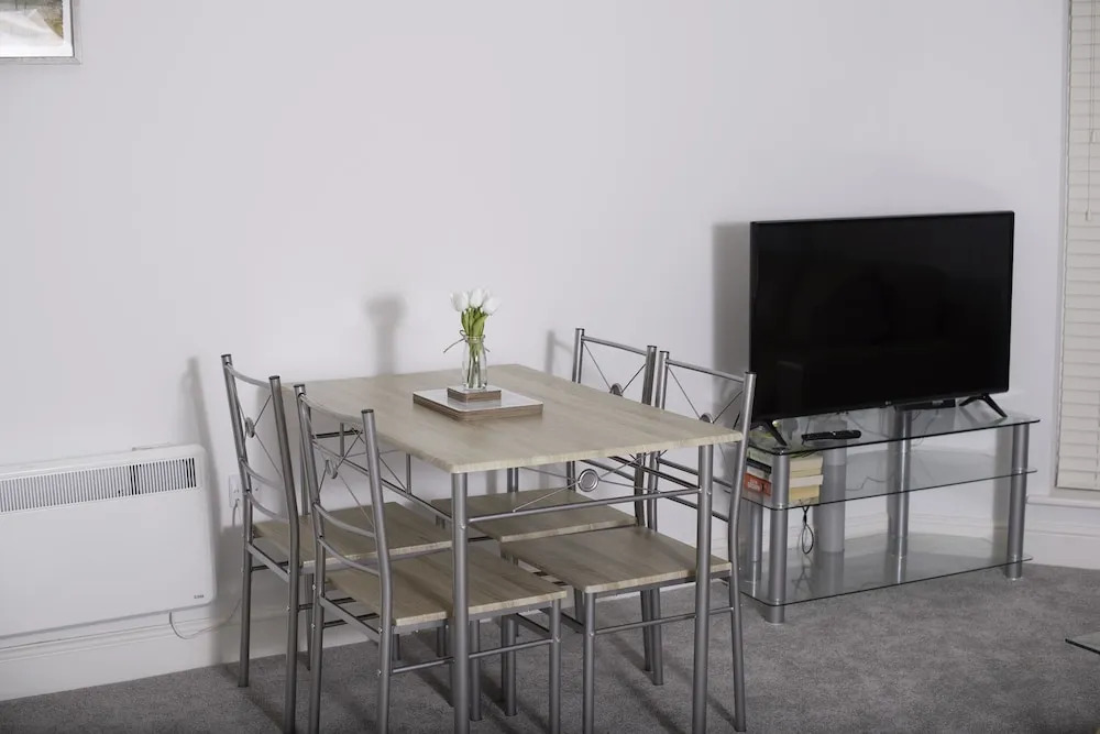 Luxury 2-Bed Flat Central Ipswich Parking