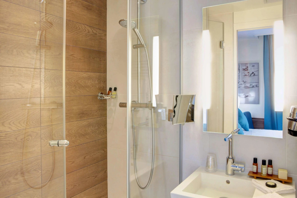 Best Western Plus 61 Paris Nation Hotel