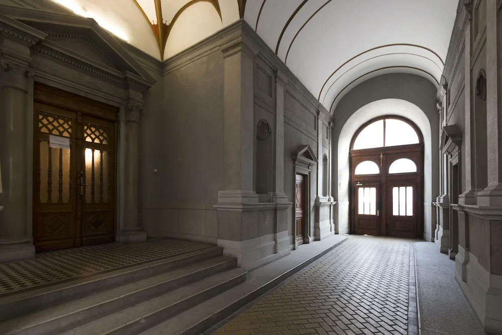 Real Apartments Andrassy