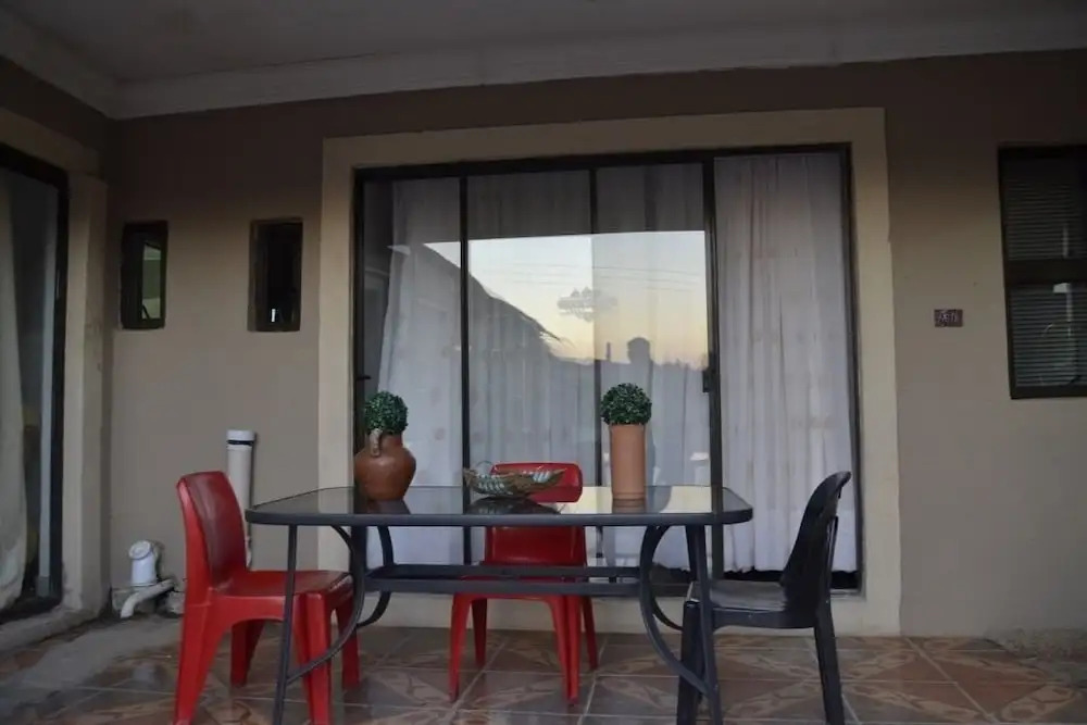 Thembisiz Guesthouse