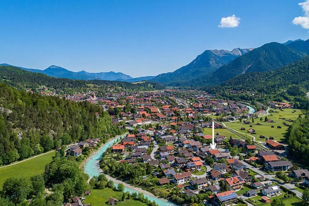 Ferienwohnungen Weiß