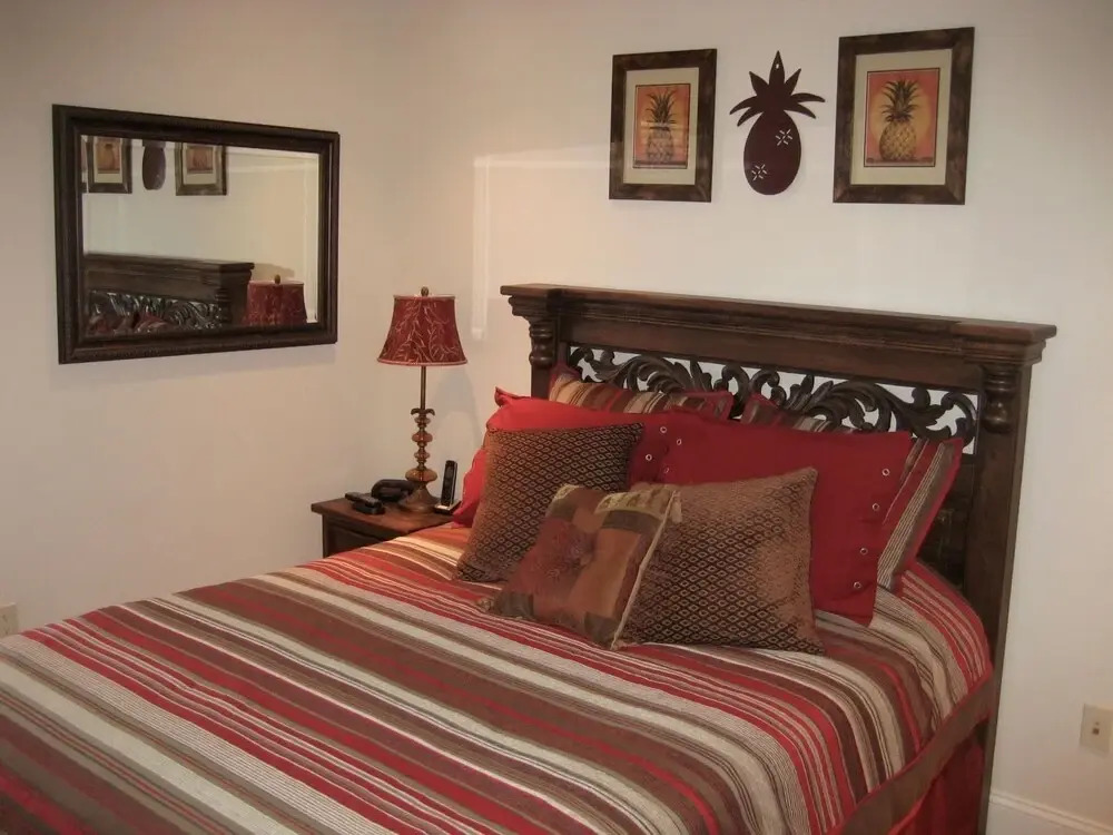 OC2226 Wesley Ave-2nd-Floor