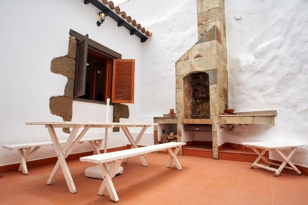 Canarian Rural 4BR Home - Terrace - Views - BBQ