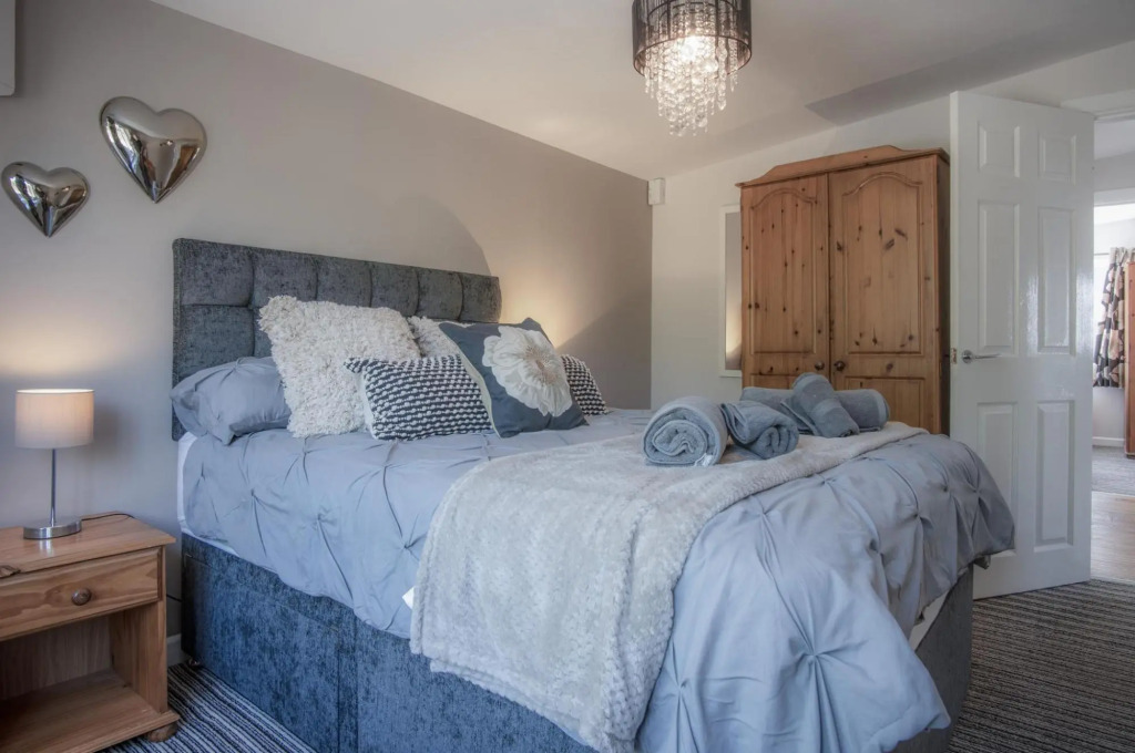 Anchor Well - 2 Bedroom Cottage - Ludchurch
