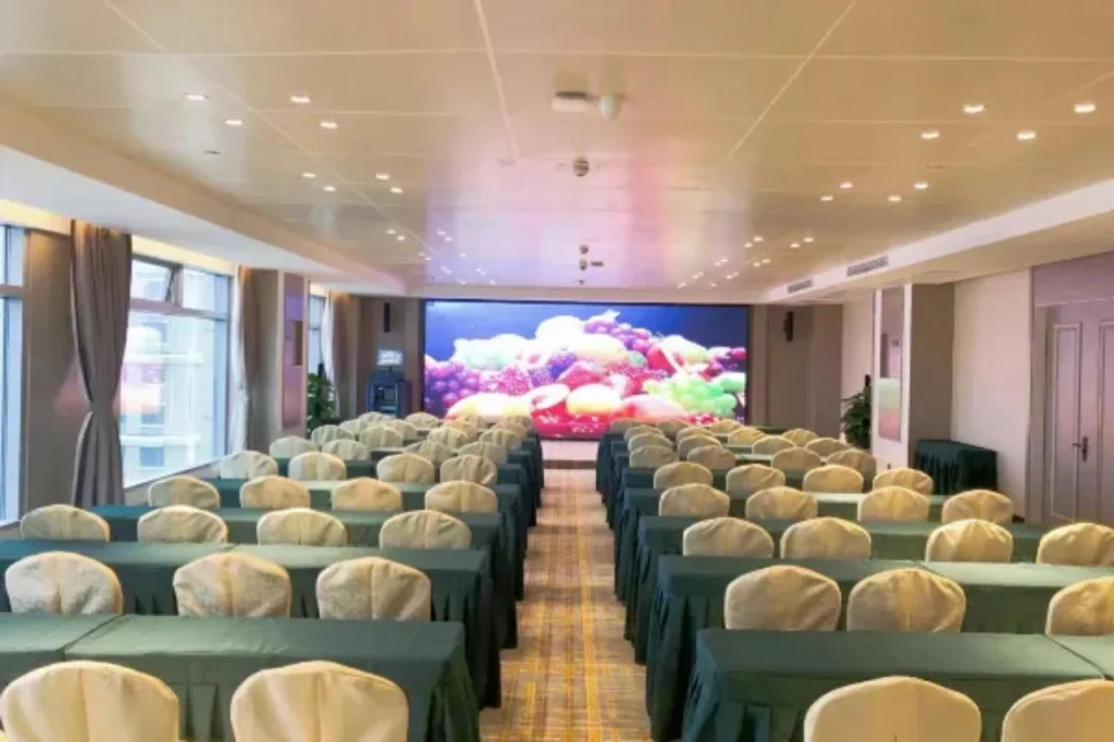 Vienna International Hotel (Wuhan Miaoshan Institute of Technology)