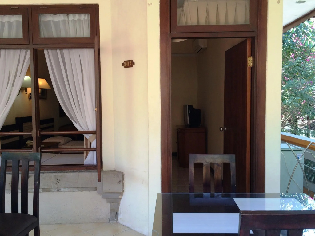 Sri Ratu Hotel