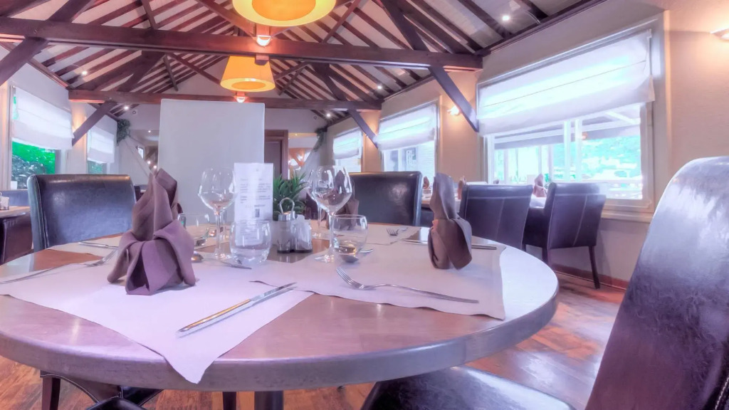 Logis Hôtel Des Acacias Lille Neuville en Ferrain, Restaurant lAcacias Gourmand