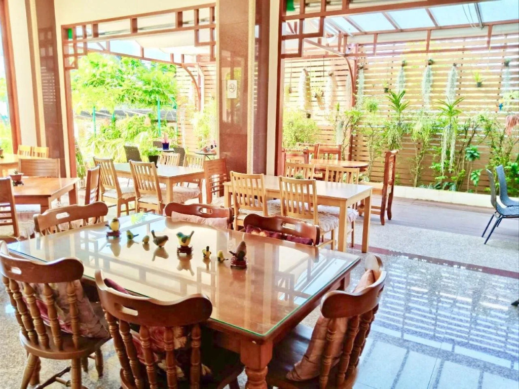 Mei Zhou Phuket Hotel - SHA Plus