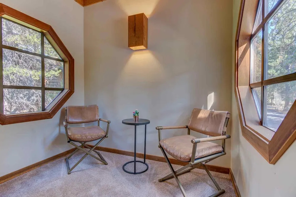 Wildflower Condo #44 by Village Properties at Sunriver