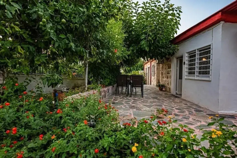 Helen's House