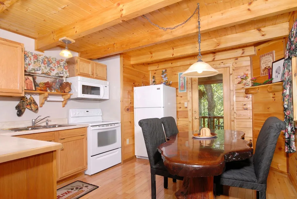 Afternoon Delight 2332 - One Bedroom Cabin