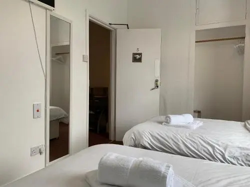 St Annes Road Guest House