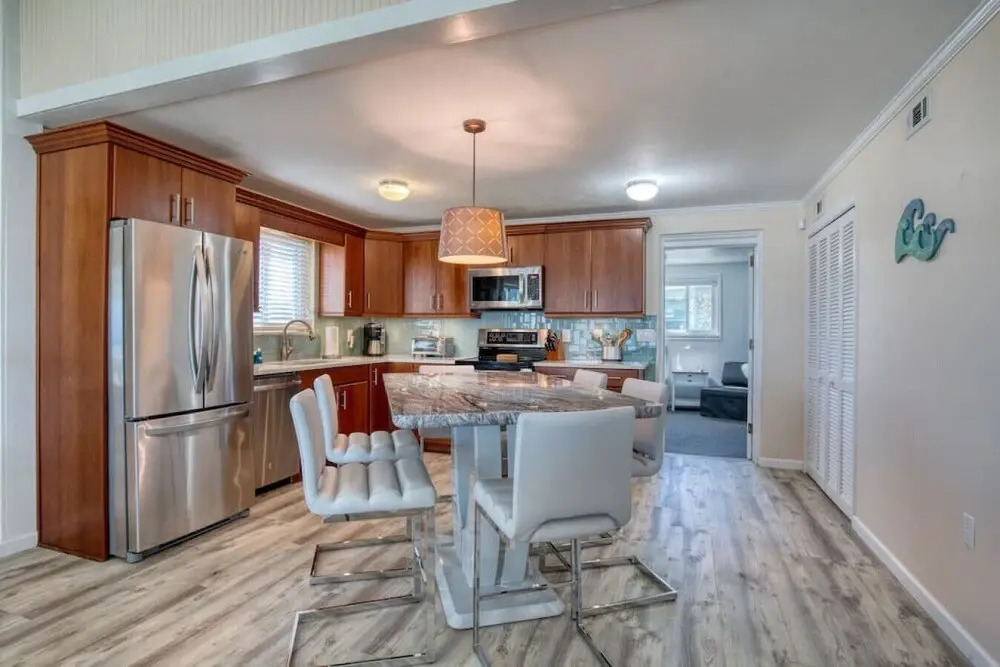 Sunrise Cottage Direct Oceanfront House