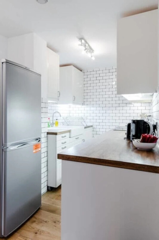Aylie's Awesome 2 Bed Flat in Dalston