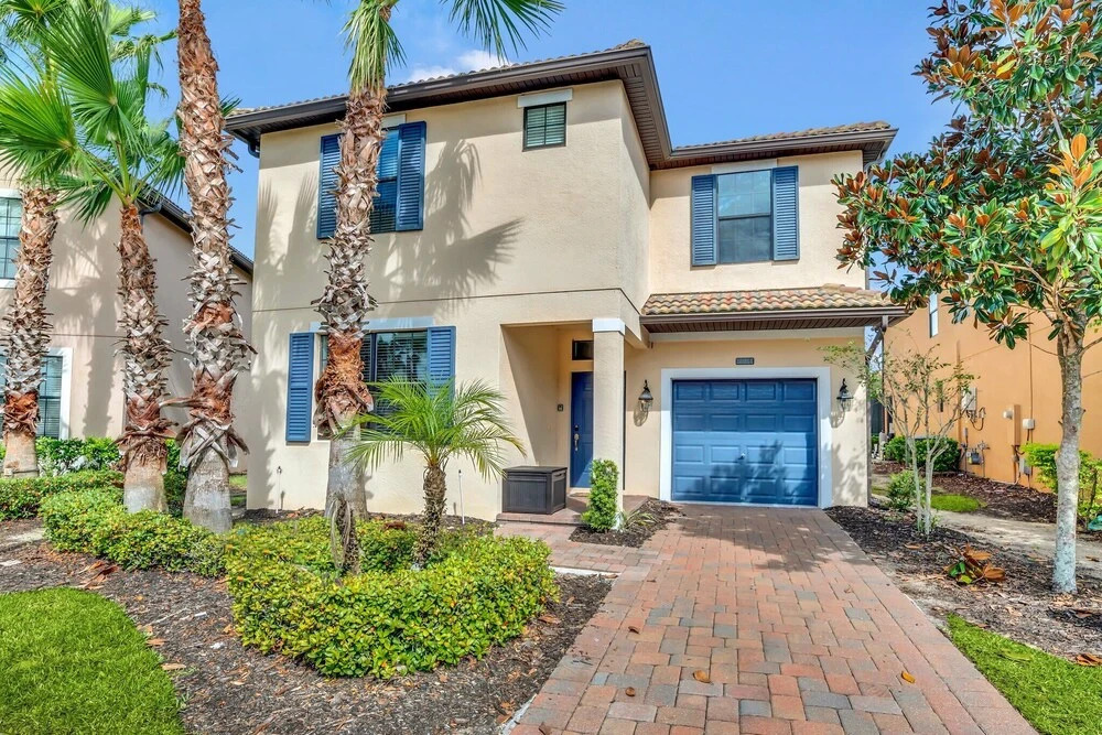 Vibrant Home With Spacious Pool!#6st5504