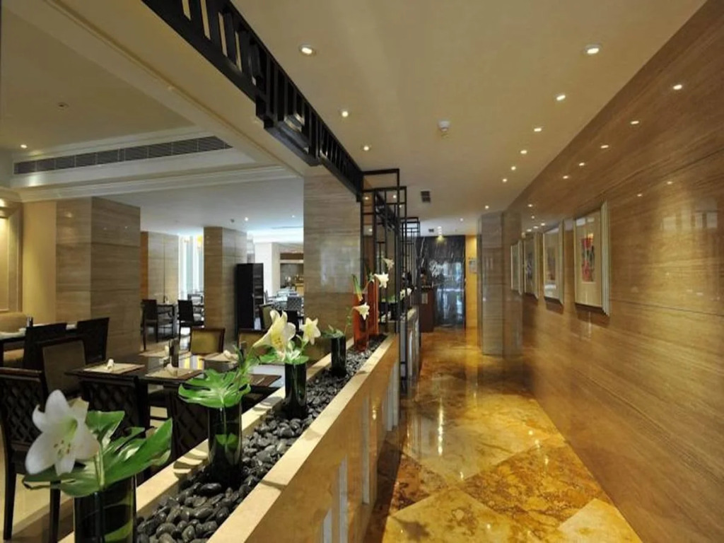 Hengshan Picardie Hotel