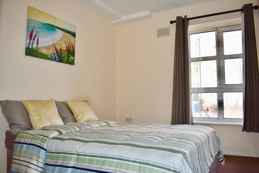 1 Bedroom Apartment Amazing Central Location