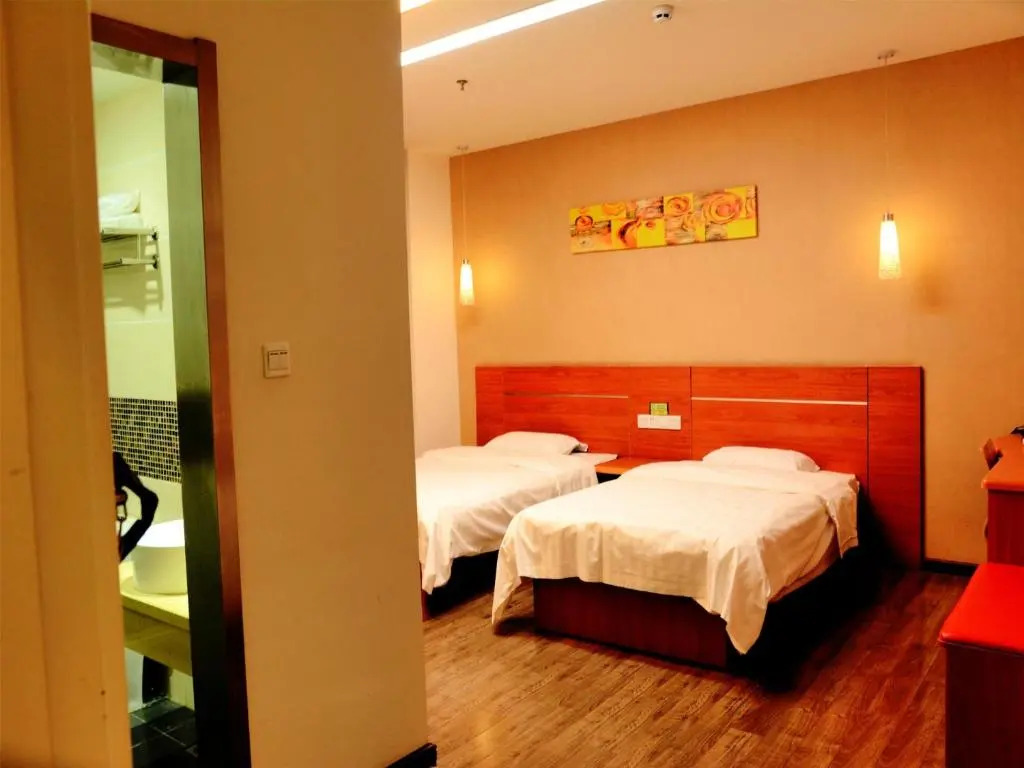 7Days Inn Hulu Island Xingcheng University Town Branch