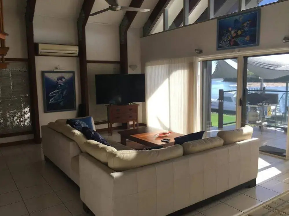 Hinchinbrook Resorts