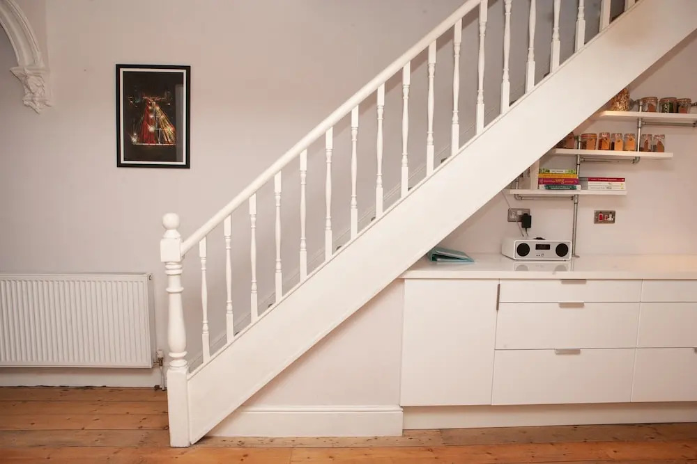 Charming 1 Bedroom House Close to City Centre