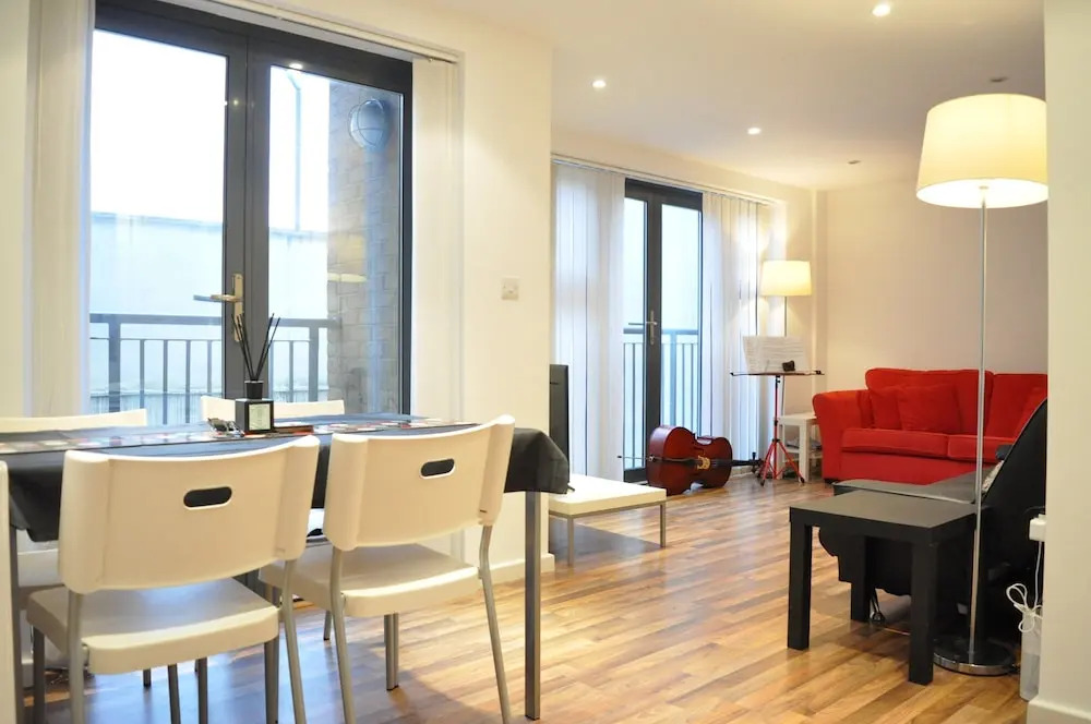 Modern 1 Bedroom Apartment in Central Location London