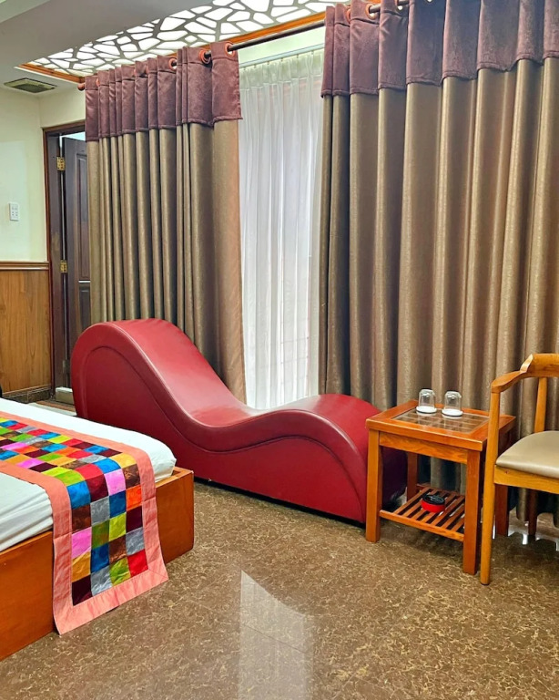 S79 Hotel T68 Go Vap