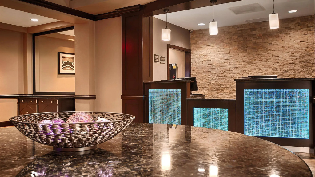 Best Western PLUS Dallas Hotel & Conference Center