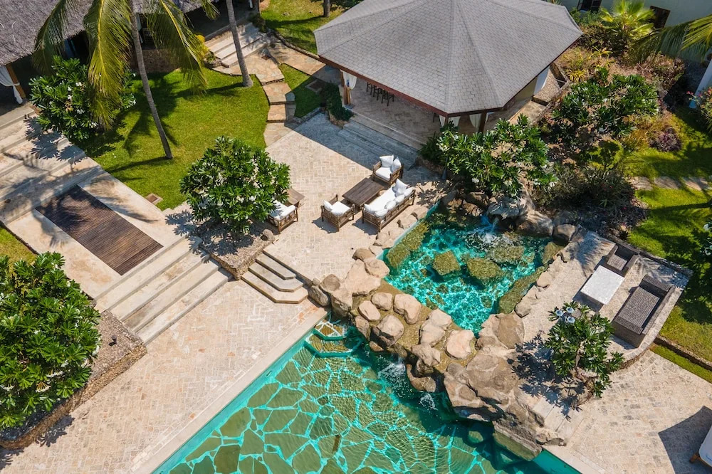 Billionaire Beachfront Apartments