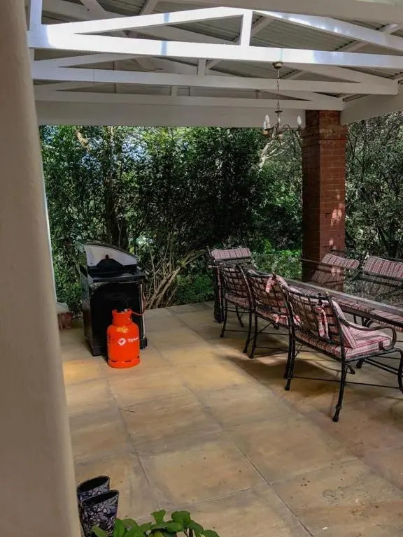 Secret Palace - Large 5 bedroom Family Home