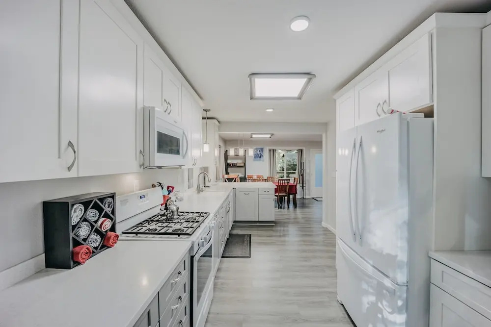 Snowline Cabin #49 - A Newly Remodeled Cabin Perfect for Your Family Retreat