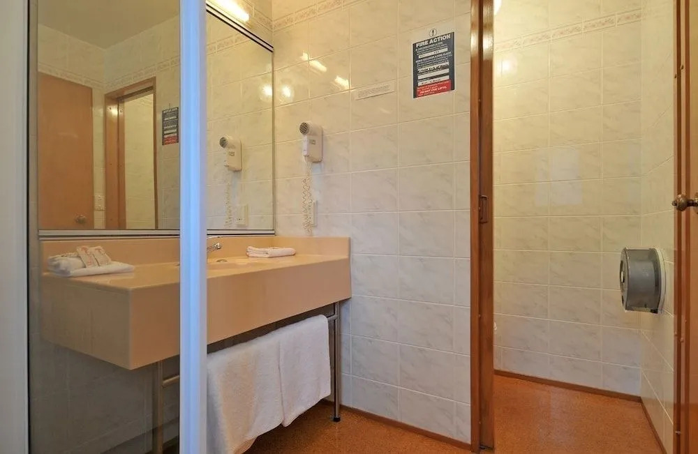 Aotea Lodge Porirua