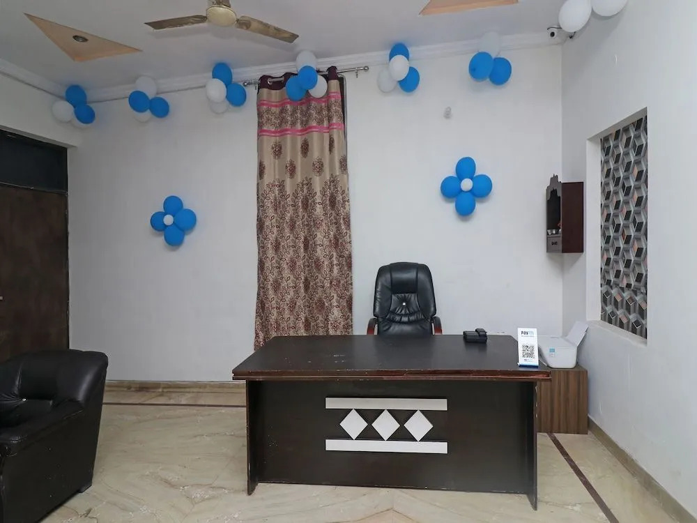 OYO 22506 Heaven Residency