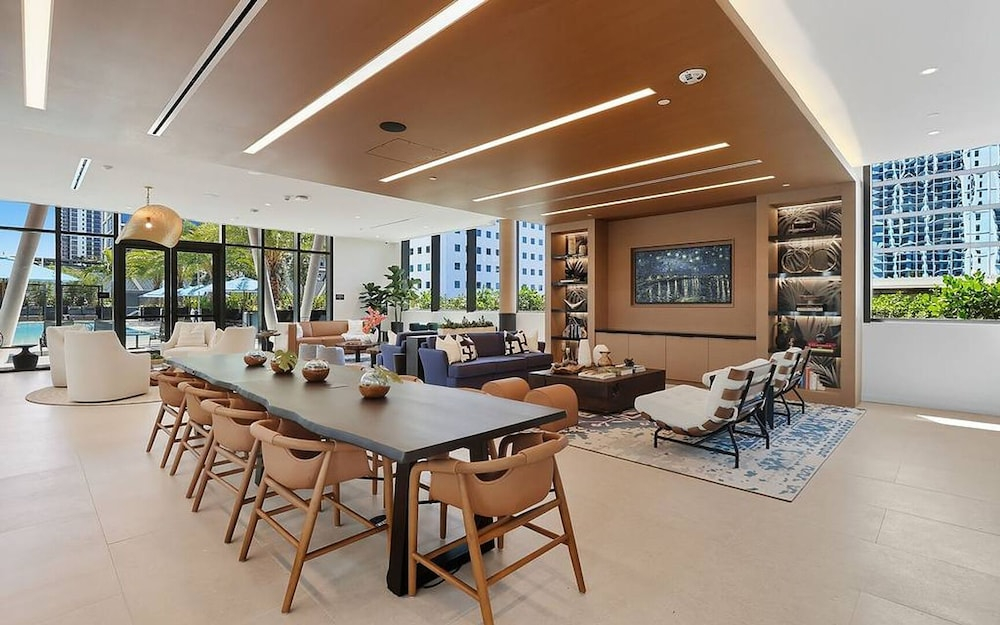 Landing Apartments Miami near Overtown