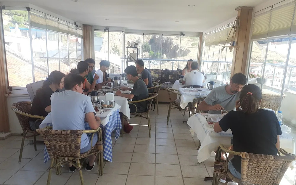 Adali Pansiyon