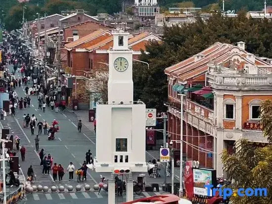 Juyuan Homestay (Quanzhou West Street Bell Tower Store)