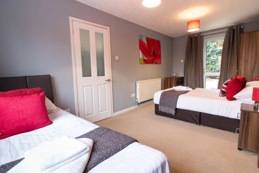 Benson Close Serviced Accommodation