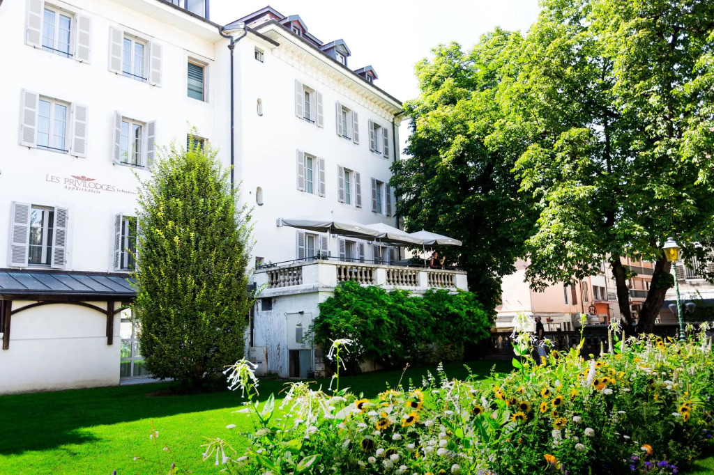 ROYAL Annecy Apparthôtel