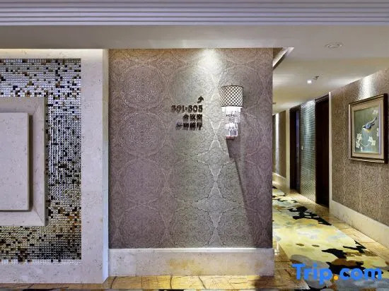 Count Diamond Hotel