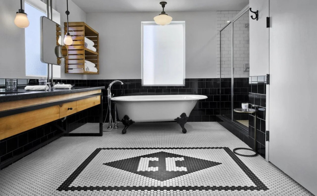 Cavalry Court, by Valencia Hotel Collection